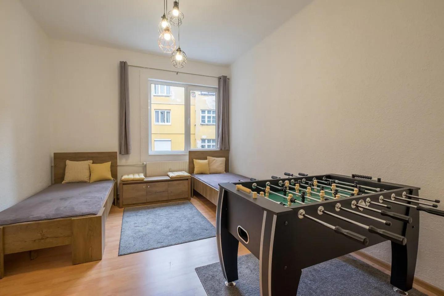 And Play - Foosball And Comfort *